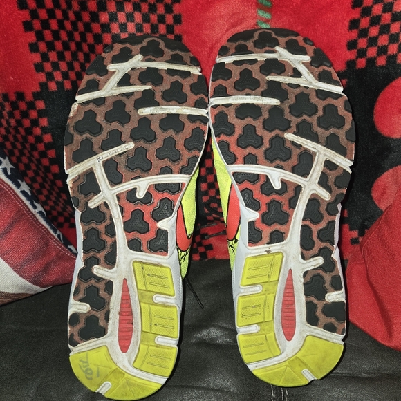 361 Women's Feisu Spark/Fiery Running Shoes - Picture 6 of 6